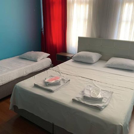 Балат Гостевой Дом Bed & Breakfast Istanbul Exterior photo