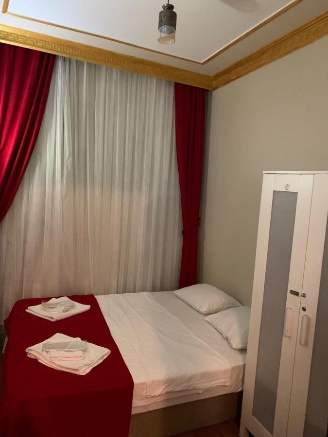 Балат Гостевой Дом Bed & Breakfast Istanbul Exterior photo